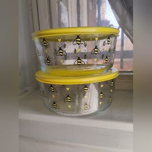 Pyrex Yellow Lid
